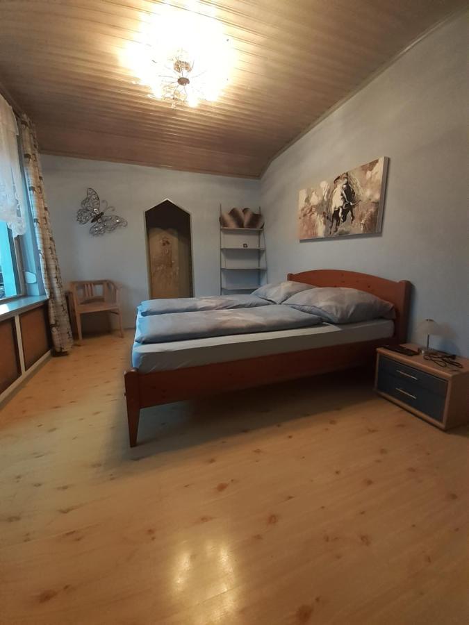 Appartment Andrea ออยเกนดอร์ฟ ภายนอก รูปภาพ