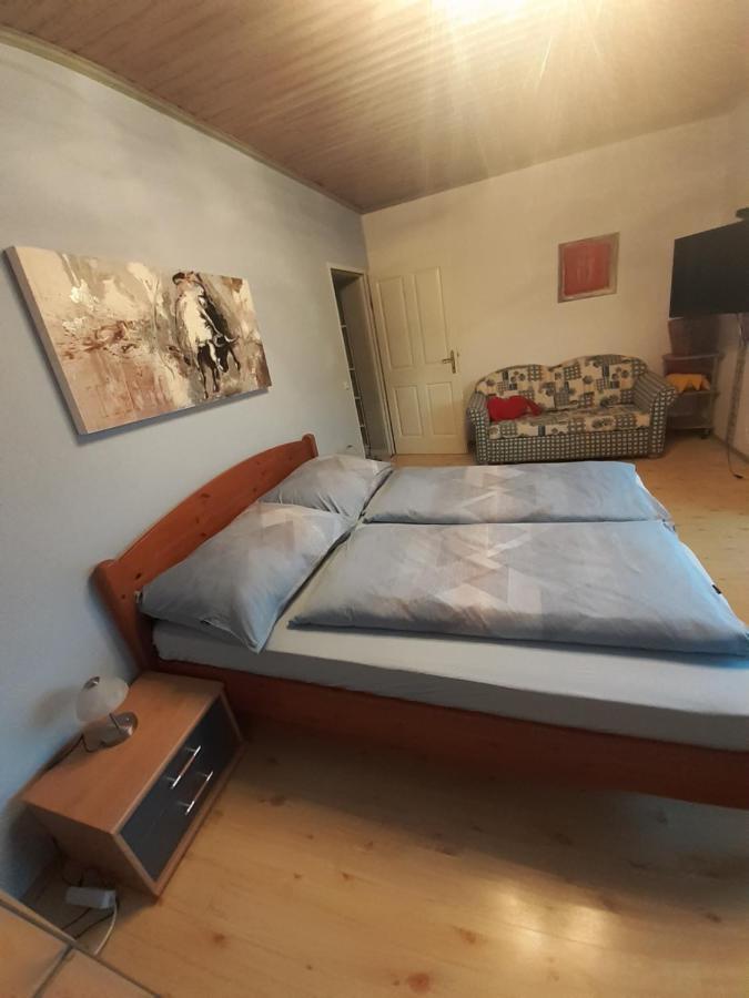 Appartment Andrea ออยเกนดอร์ฟ ภายนอก รูปภาพ